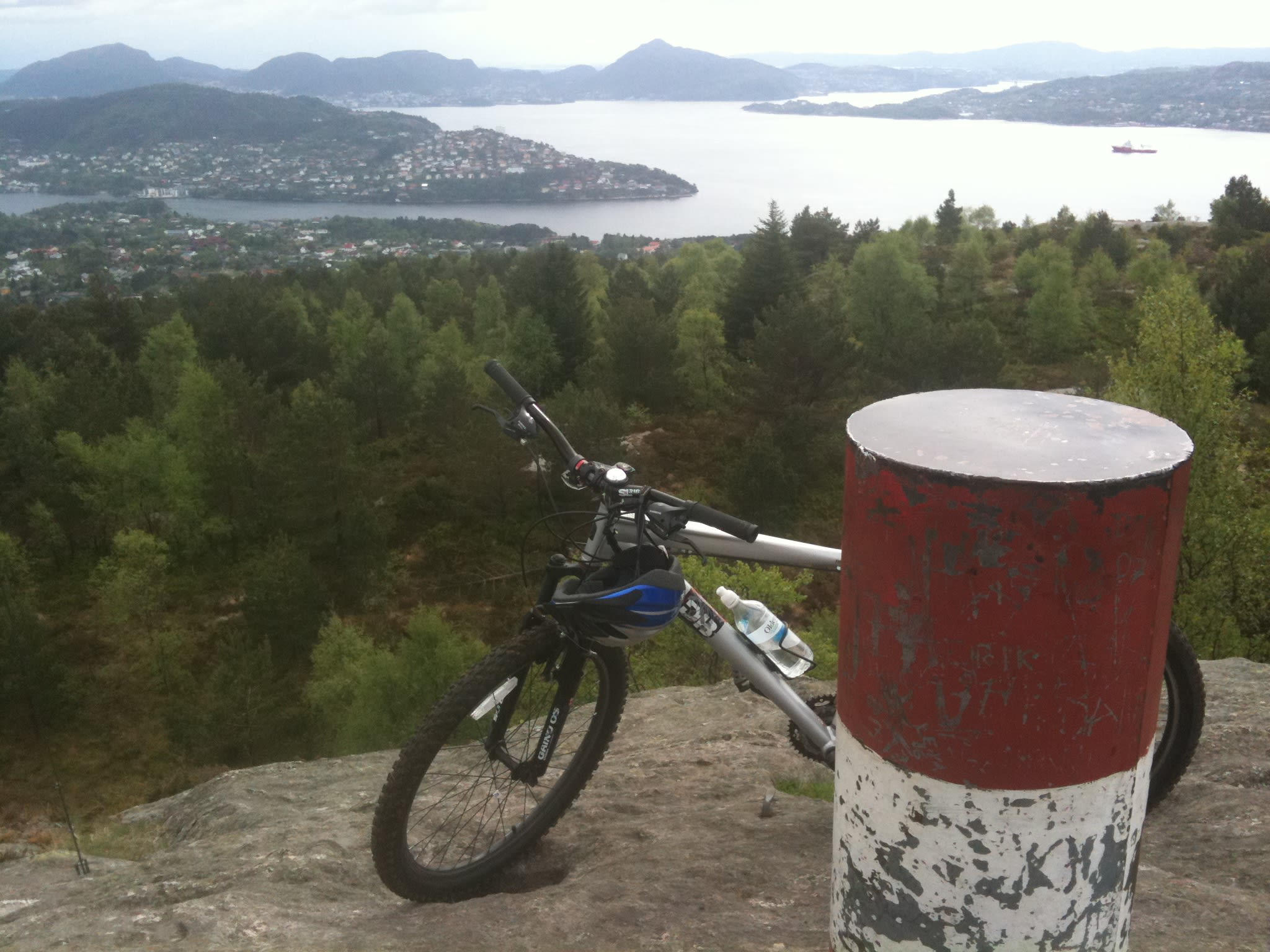 Cycling up and down Geitanuken|Syklet opp og ned Geitanuken